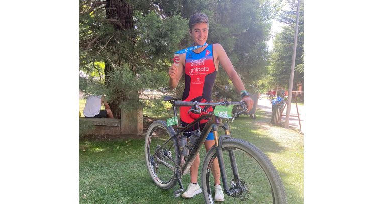 Félix Sirvent consigue la plata en el Campeonato de España de Duatlón Cross