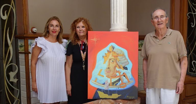 El artista Ramón Palmeral dona la reproducción del cuadro ‘El sueño de Jorge Juan’ a la Casa Museo Modernista de Novelda