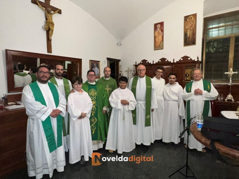 Pablo José Cremades Socorro toma posesión como vicario de la Iglesia de San Pedro de Novelda