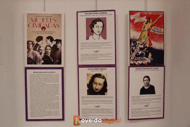 Exposición «Dones de la República fent Història»