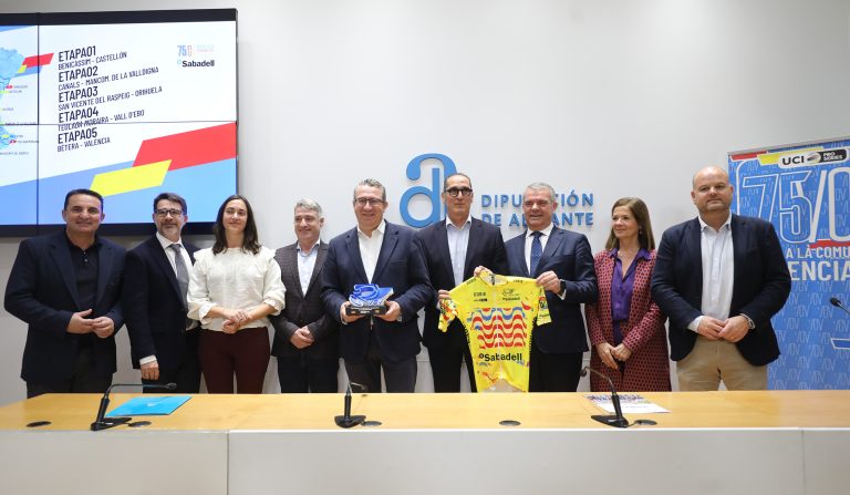 La 75ª Volta Ciclista a la Comunitat Valenciana llega en febrero a la provincia con el respaldo de la Diputación