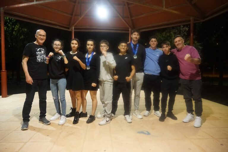 Grandes resultados de la Escuela de Muay Thai de NVFIT en el campeonato autonómico