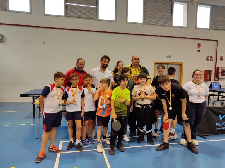 1ª Liga de pádel y de tenis de mesa de los Juegos Escolares de Novelda