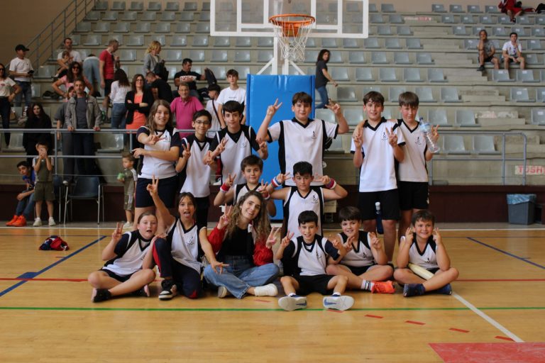 El Alevín del Colegio Padre Dehon gana el campeonato provincial de baloncesto de los Juegos Escolares