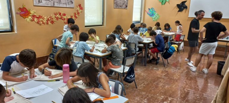 La XX edición de la Escuela de Verano del MARQ arranca con talleres didácticos y actividades para los más pequeños 