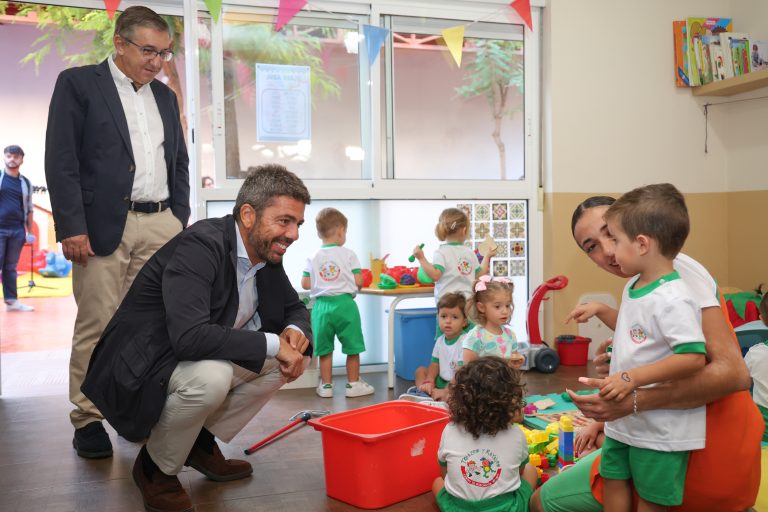 Comienza por primera vez en la Comunitat Valenciana la educación universal y gratuita de 0 a 3 años para todas las familias