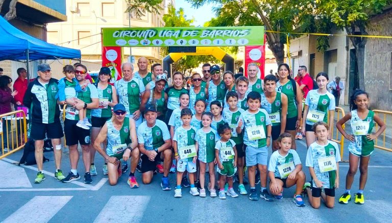 El Club Atlético Novelda Carmencita suma 17 podiums en el Cross bº la Garrova  de Novelda