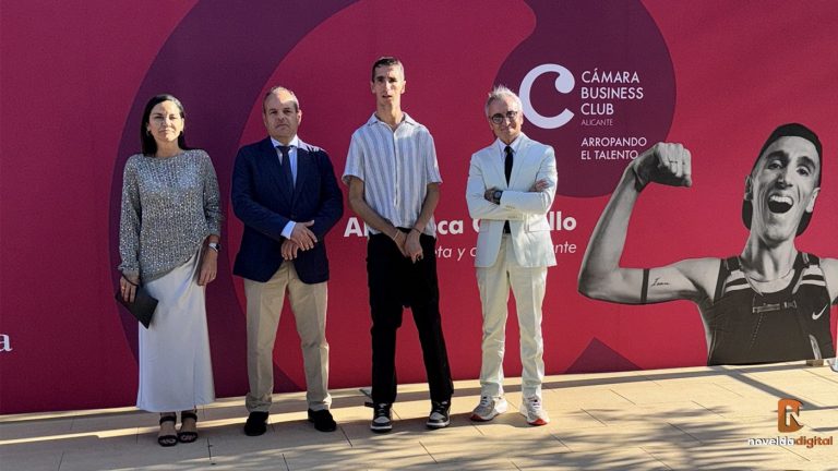 El Atleta Alex Roca ofrece una conferencia en la Cámara Business Club